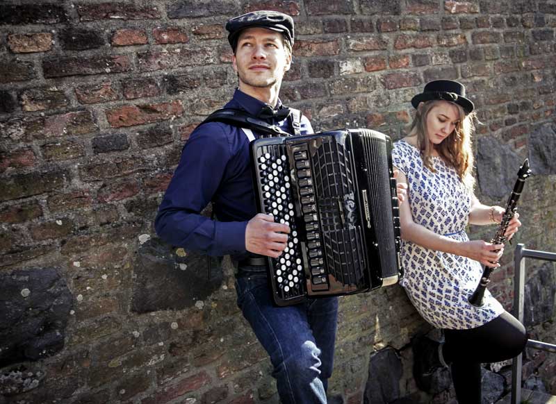 Part2 SchwarzWei Farben 2019 04 07 FotoFarbe